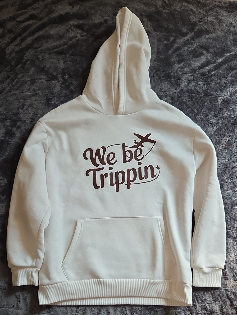 Unbranded Cream Hoodie with 'We be Trippin' Graphic